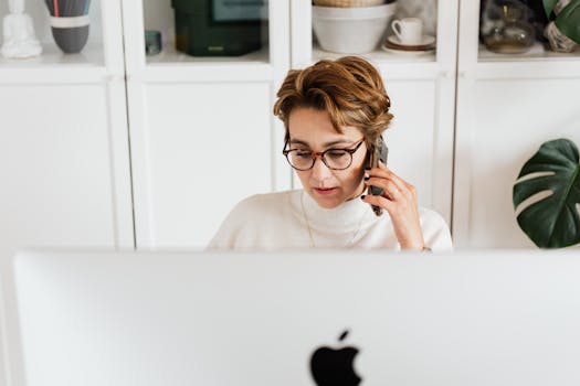 Ella Brown female remote tech worker photography foodie cozy evenings